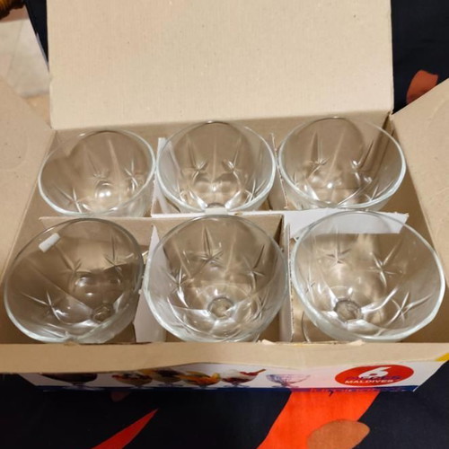Luminarc Caracas set of 6 glass ice cream cups like new