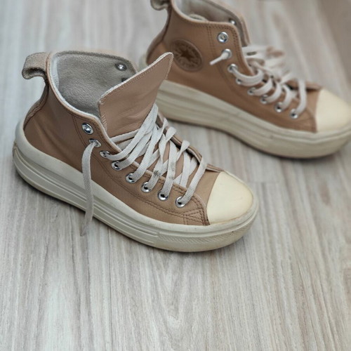 Converse All Star kids size 36 boots like new beige