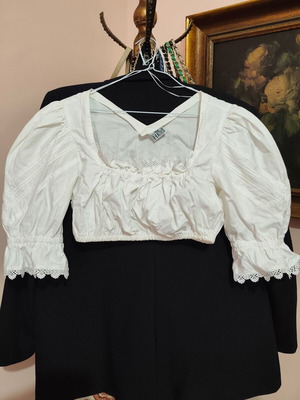 Hess crop vintage top 100% cotton, size S