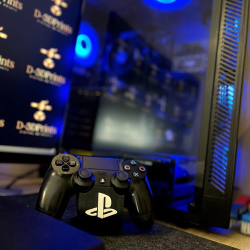 PlayStation 4 controller stand new, printed with PLA+