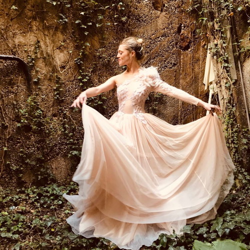 Pink fairy wedding dress new, size -  350,00 - Vendora.cy