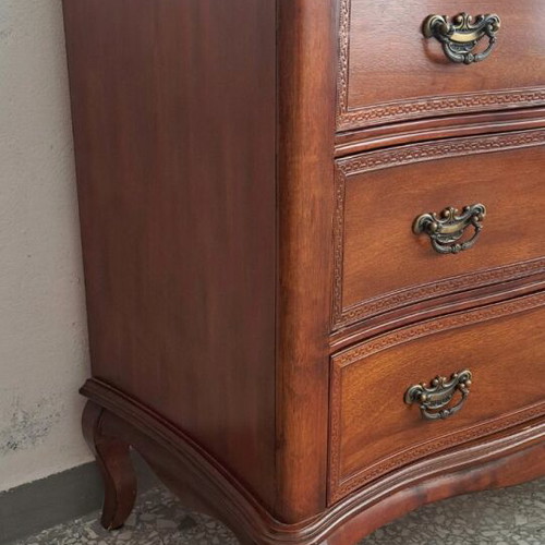 Vintage chic wooden chest of drawers like new