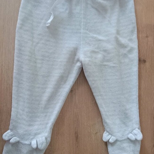 Baby pants for girls 6-9 months like new, pack of 4