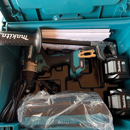 Makita DF001GD201 cordless drill 40Vmax XGT new