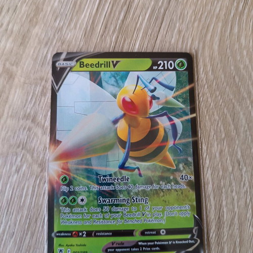 Beedrill V (ASR 001) Ultra Rare card new condition