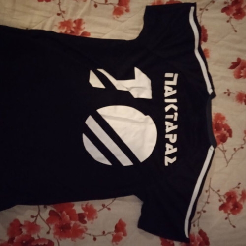 Football shirt 10 "Paiktaras" AS new for ages 6-8