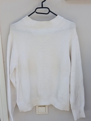 White Mango sweater like new, size M