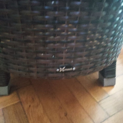 Mexil outdoor chair like new with durable gray and purple cushions