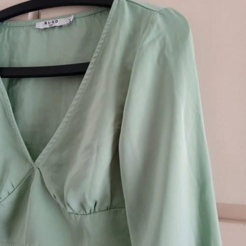 NA•KD blouse medium like new