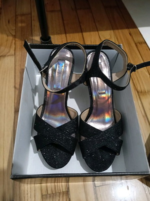 Xti high-heeled sandals black with silver glitter size 38, new