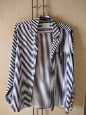 Truzzi men's blue striped shirt size large