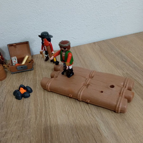 Playmobil pirates assorted pieces used