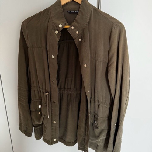 Zara jacket used, olive color, size S