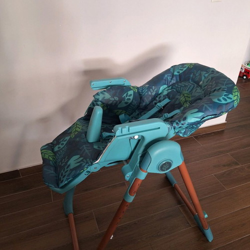 Cosatto Noodle Folding High Chair Like new for Babies 0+ Months