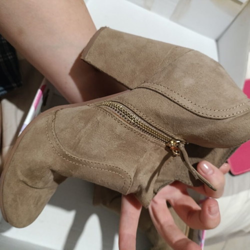 Ankle boots used, size 37, beige