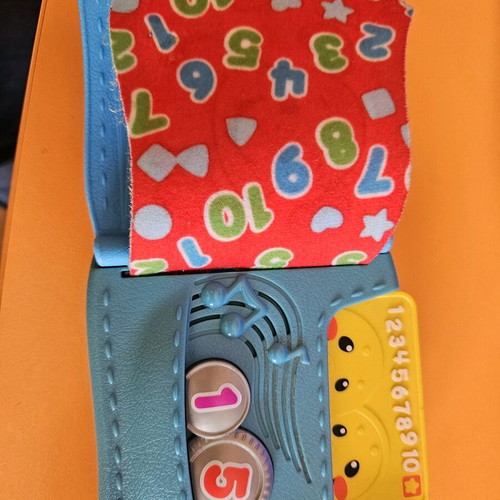 Fischer Price musical wallet like new