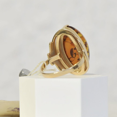 Russian Soviet gold 585/14K ring with Baltic amber like new
