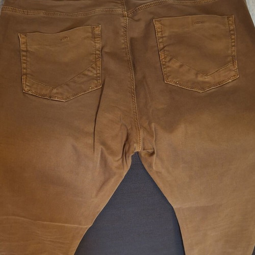 Attrattivo pants like new, brown color