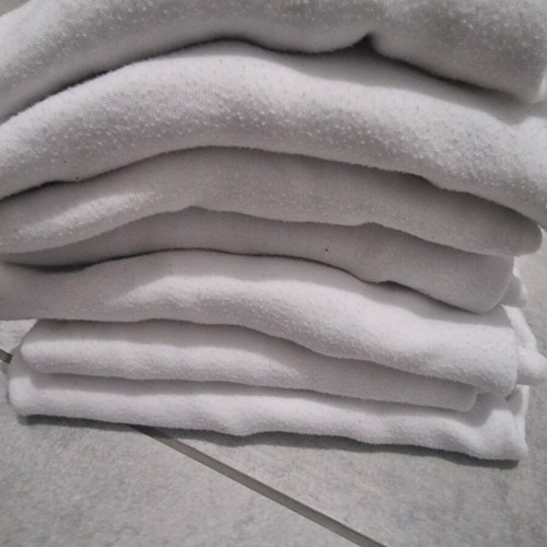 Set of 7 boys' long-sleeve undershirts like new, size 6