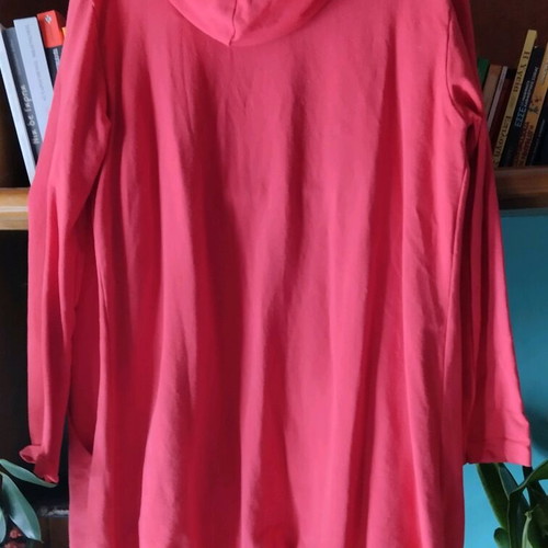 Long sweatshirt jacket like new, size M/L