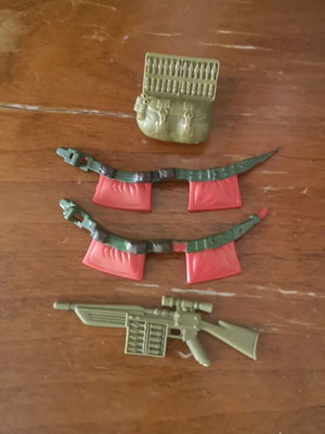 G.I. Joe Spirit weapons and belt set of 2