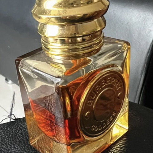 Burberry Goddess Eau de Parfum 30 ml like new