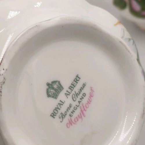 Royal Albert May Flaver bone china set like new