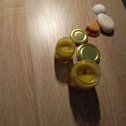 Beeswax Balm Hand-Made with Balsam Oil