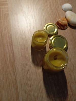 Beeswax Balm Hand-Made with Balsam Oil