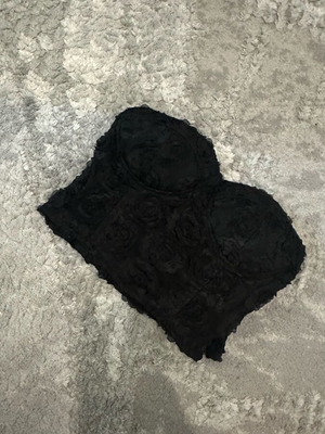 Top with flowers used, black, size S/M
