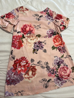 Zara floral dress size 6 years 116 cm like new