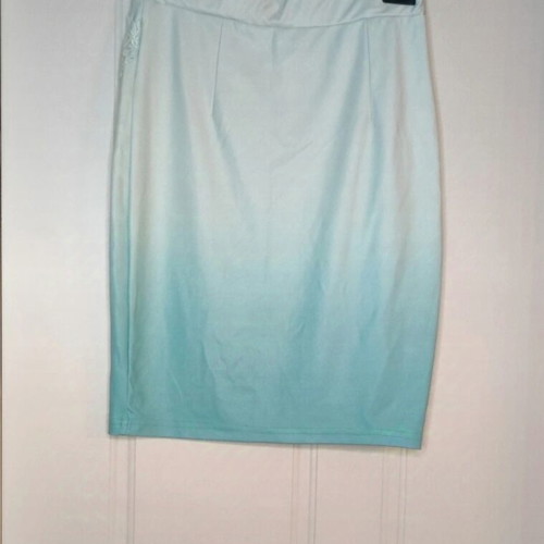 Women's clothing set used, turquoise with lace details