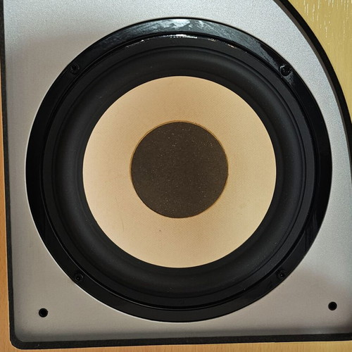Audioline Cherry 141 GR Bookshelf Speakers like new, 3 way bass reflex