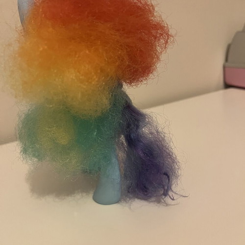 My Little Pony Singing Rainbow Dash figure used with microphone and music