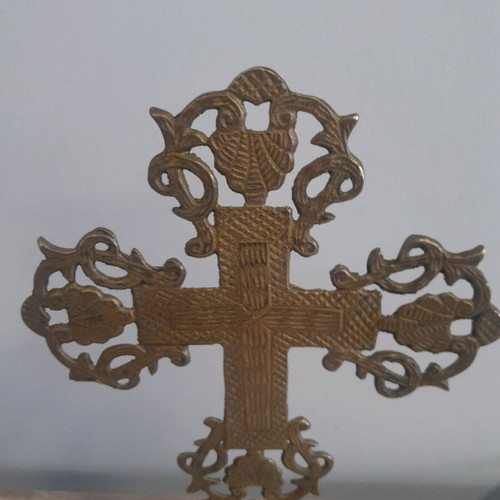 Bronze cross old, new in excellent condition
