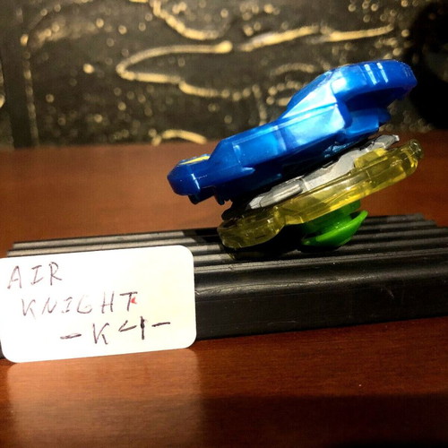 Beyblade Burst Turbo Air Knight K4 12Expand Eternal-S figure like new
