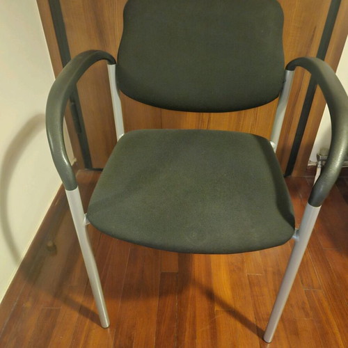 Visitor chair used, fabric, lightweight and sturdy