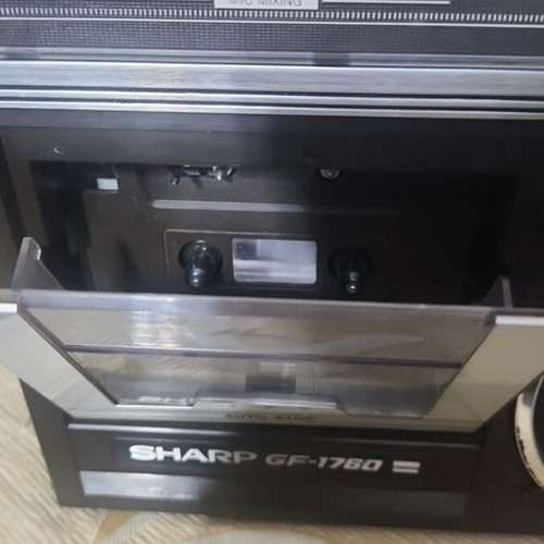 Sharp GF-1760 radio cassette used with functional speaker