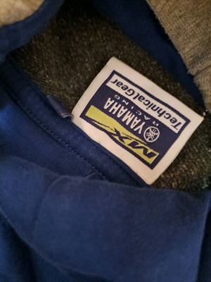 Yamaha tracksuit XL like new, blue