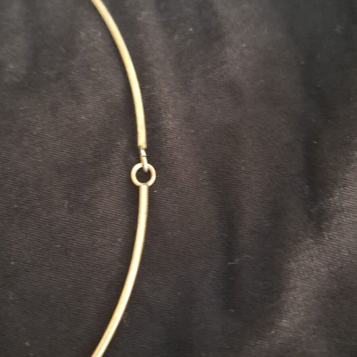 Silver geometric choker necklace with triple pendant like new
