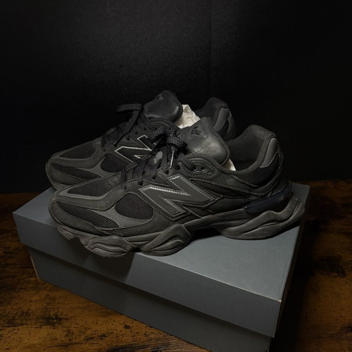 New Balance 9060 sneakers, size 45, black