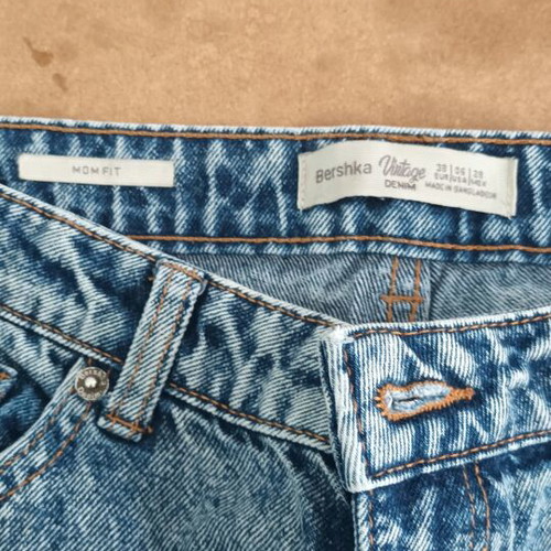 Mom Fit Jeans used, high waist, vintage style, blue, Bershka