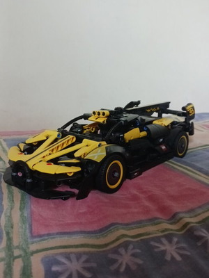 Lego Technic Bugatti Bolide 42151 like new, complete without box
