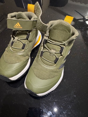 Adidas reflective kids shoes size 30 like new, waterproof with elastic laces