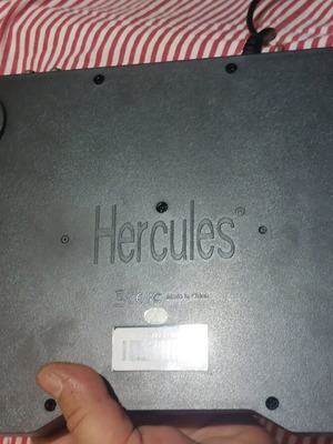 Hercules DJControl Instinct σαν καινούργιο, λειτουργικό