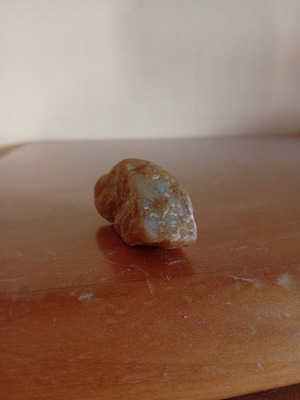 Raw brown quartz crystal, 5 cm