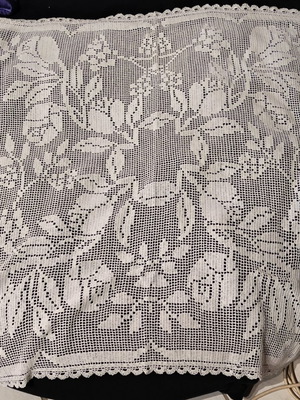 Handmade crochet table linen in excellent condition
