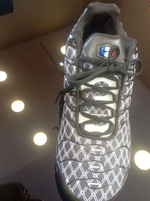 Nike Tn new in box, black and white athletic shoes
