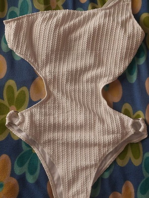 Shein white one-piece swimsuit like new with cutouts