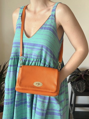 Leather cross body bag like new, orange